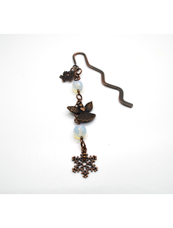 Закладка "Зимний Ангел" с опалами