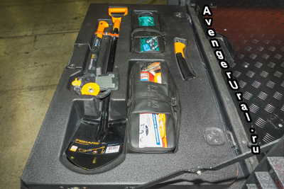 Дверь задка с органайзером и стоп-сигналом УАЗ 2010-