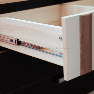 Комод Волкер М06