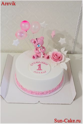 Торт с розовым мишкой