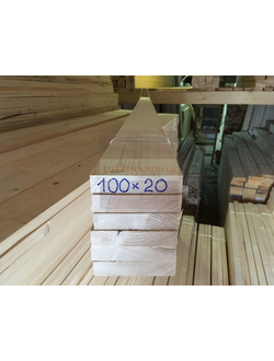 Строганная доска сухая 100х20х6000 мм хвойная (ель, сосна)