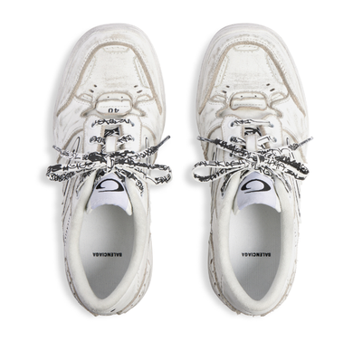Кроссовки Balenciaga Hamptons Worn-Out White Beige