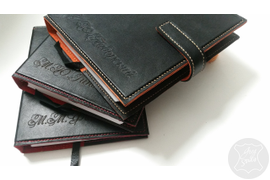 ежедневник ручной работы, подарок руководителю, оригинальный подарок, кожаный ежедневник, ежедневник на заказ, что подарить