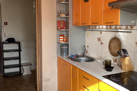 2-комн.квартира посуточно в г. Кызыле ул.Кечил-оола, д.9