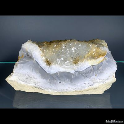 Агат, халцедон, горный хрусталь, (разн. кварц),. Россия. 185*90*95мм