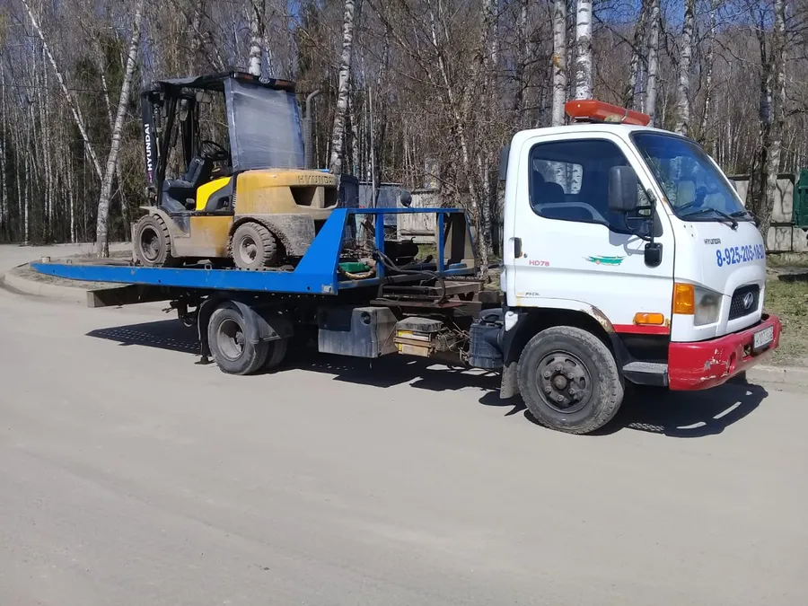 Эвакуатор в Подольском городском округе. Перевозка погрузчиков в Подольске 01.05.2019