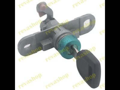 Личинка замка двери багажника Мazdа 3 bк