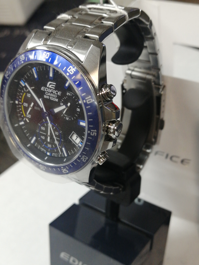 часы CASIO EFV-540D-1A2