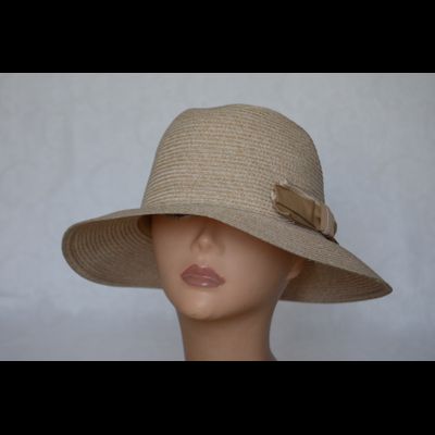 Шляпа Стефания Майороли 16165