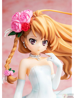 Фигурка 1/7 Тайга Айсака (Taiga Aisaka Wedding Dress Ver.)