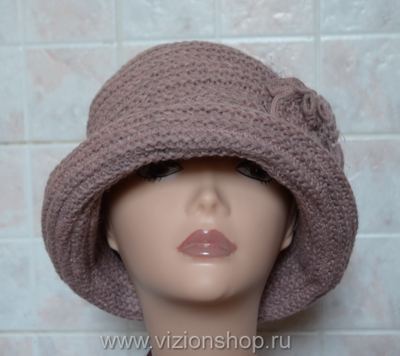 вязаная женская шляпа сиреневая