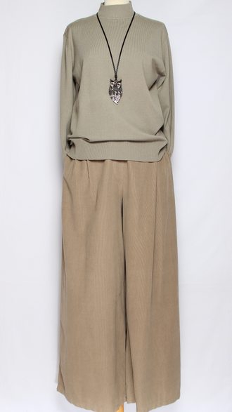 Брюки вельветовые"Палаццо защипы пояс" хаки, бежевый, графит, чёрный до 54