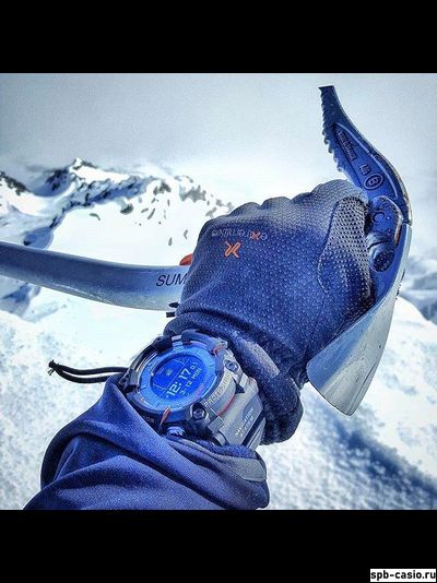 Часы Casio G-Shock GPR-B1000-1E