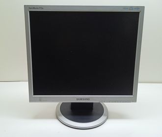 Монитор LCD 17&#039; Samsung 713N, 5:4 (VGA) (комиссионный товар)