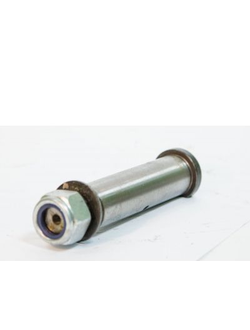 Ось 70.19.023А-01 D-35мм гайка М24*2