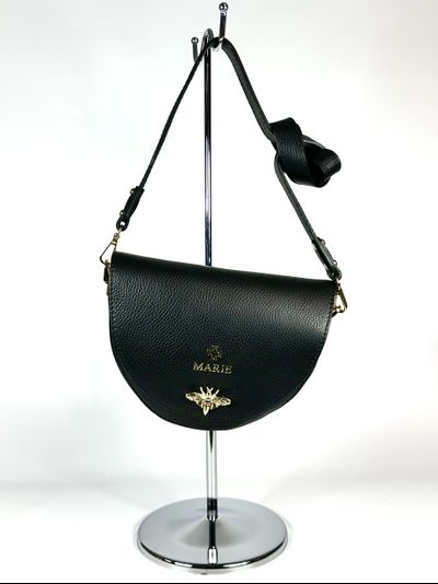 Женская кросс боди сумка с застежкой пчелкой из натуральной кожи Vera Pelle от M&amp;Marie черного цвета