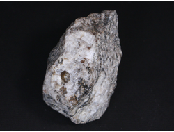 Циркон (кристаллы в породе), Россия, Южный Урал, Вишневые горы (70*47*40 мм, 154 г) №17779