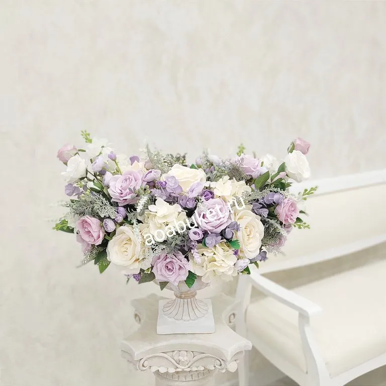 Композиции из искусственных цветов высокого качества на праздник 9