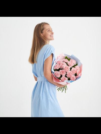 Букет из 15 диантусов