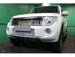 Защита радиатора Mitsubishi Pajero IV 2011-2014 chrome