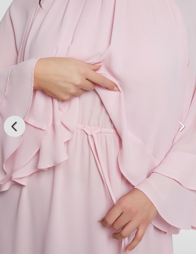 Нарядное платье светло-розового цвета