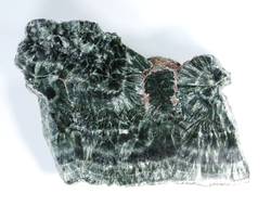 Клинохлор (серафинит), срез полированный с одной стороны, Россия, Иркутская область (100*67*20 мм, 101 г) №22012