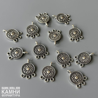 Коннектор на три нити "Цветок мандала" 14,5*21,5 мм, цвет античное серебро, цена за штуку