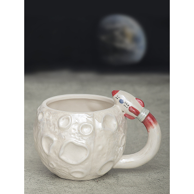 Кружка Полет на ракете вокруг Луны, 500 мл