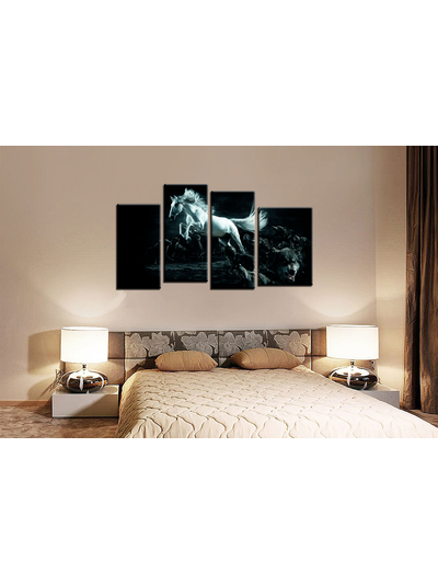 Модульная картина "Среди волков"