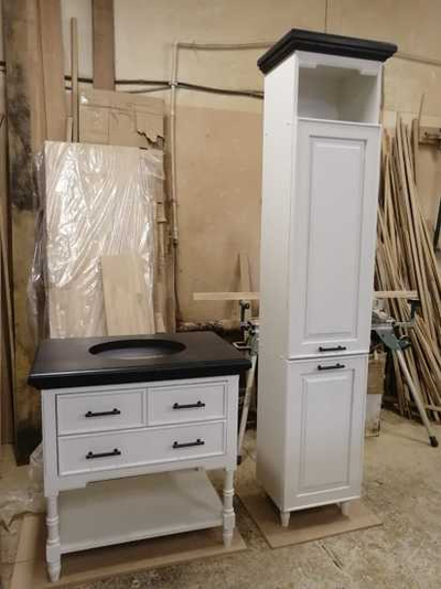 Мебель в ванную (комод + пенал)