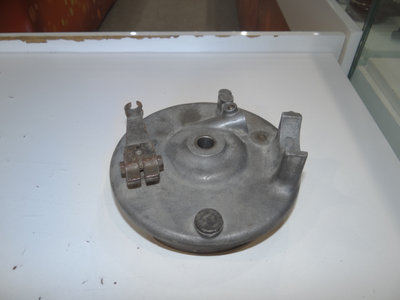 Опорник переднего колеса Минск