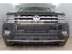 Защита радиатора Volkswagen Teramont 2017- black низ с камерой и парктроником PREMIUM