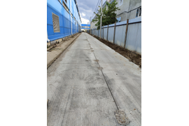 Конечная работа по укладке дорожных плит