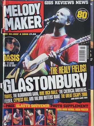 Melody Maker Magazine 4 July 2000 Travis, Oasis Cover  Иностранные музыкальные журналы, Intpressshop