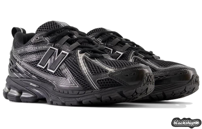 NEW BALANCE 1906r All Black (40-45)