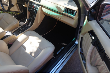 Коврики для Mercedes-Benz E W124, материал Euro-черный