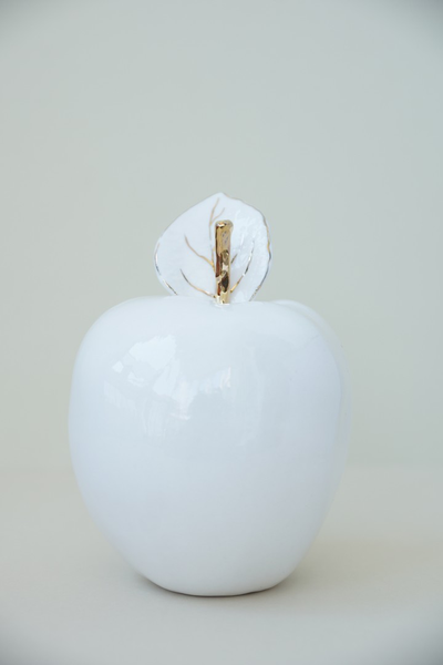 Яблоко (фарфор)