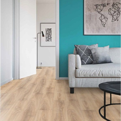 Ламинат Wineo Дуб Традиционный Коричневый LA024N