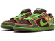 Nike SB Dunk Low De La Soul