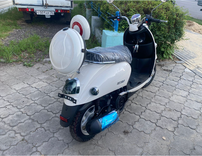 Скутер VENTO RETRO