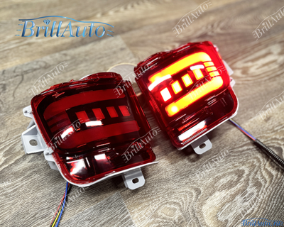 Противотуманки Toyota Land Cruiser 200 бегающие LED красные