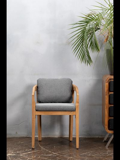 Кресло обеденное из тика Vento