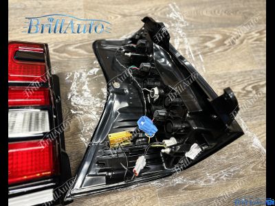 Стопы Toyota Land Cruiser Prado 150 2009-2017 стиль 2018+ с анимацией