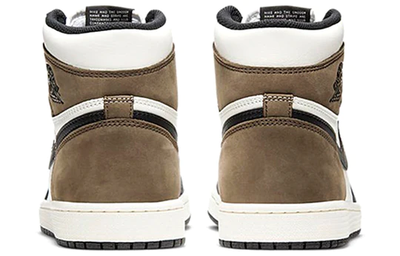 баскетбольные кроссовки Air Jordan 1 Retro High OG Dark Mocha 555088-105