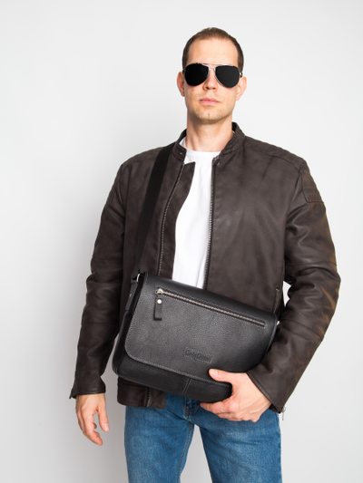 Кожаная мужская сумка Caltrano black (арт. 5067-01)