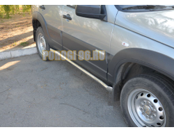 Защита штатного порога труба d60 для Chevrolet Niva 2010-
