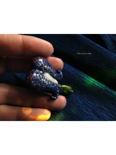 Цветок с Планеты Сокровищ. Брошь-цветок в авангардном стиле