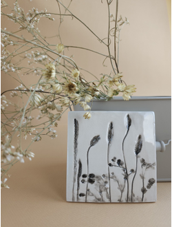 Изразцовая плитка "Цветы на белом" // 10*10