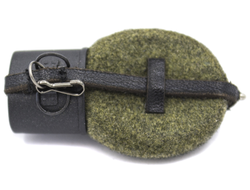 Фляга немецкая времен Второй мировой войны 1/6 (D80124) - DID