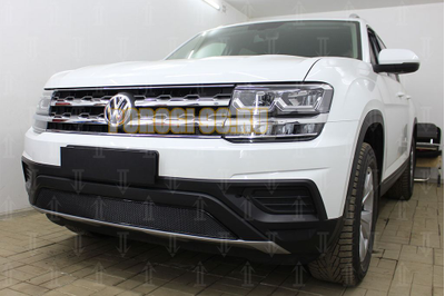 Защита радиатора Volkswagen Teramont 2017- black низ